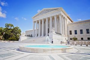 Read more about the article Supreme Court to Hear Section 230 Case, Small Business Broadband Bill, TikTok Deal Pressure